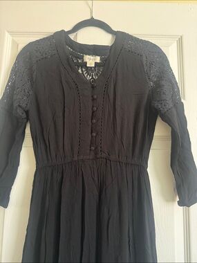 Black Lace Sleeve Button-Front Dress